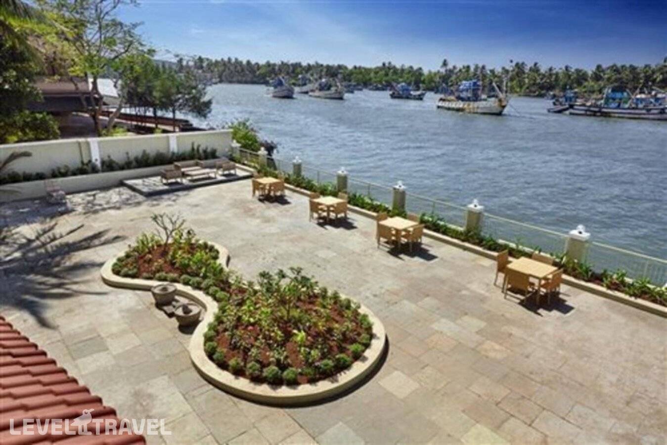 фотографии отеля Indy Waterfront Resort в Индия(Южный Гоа) - фото №11