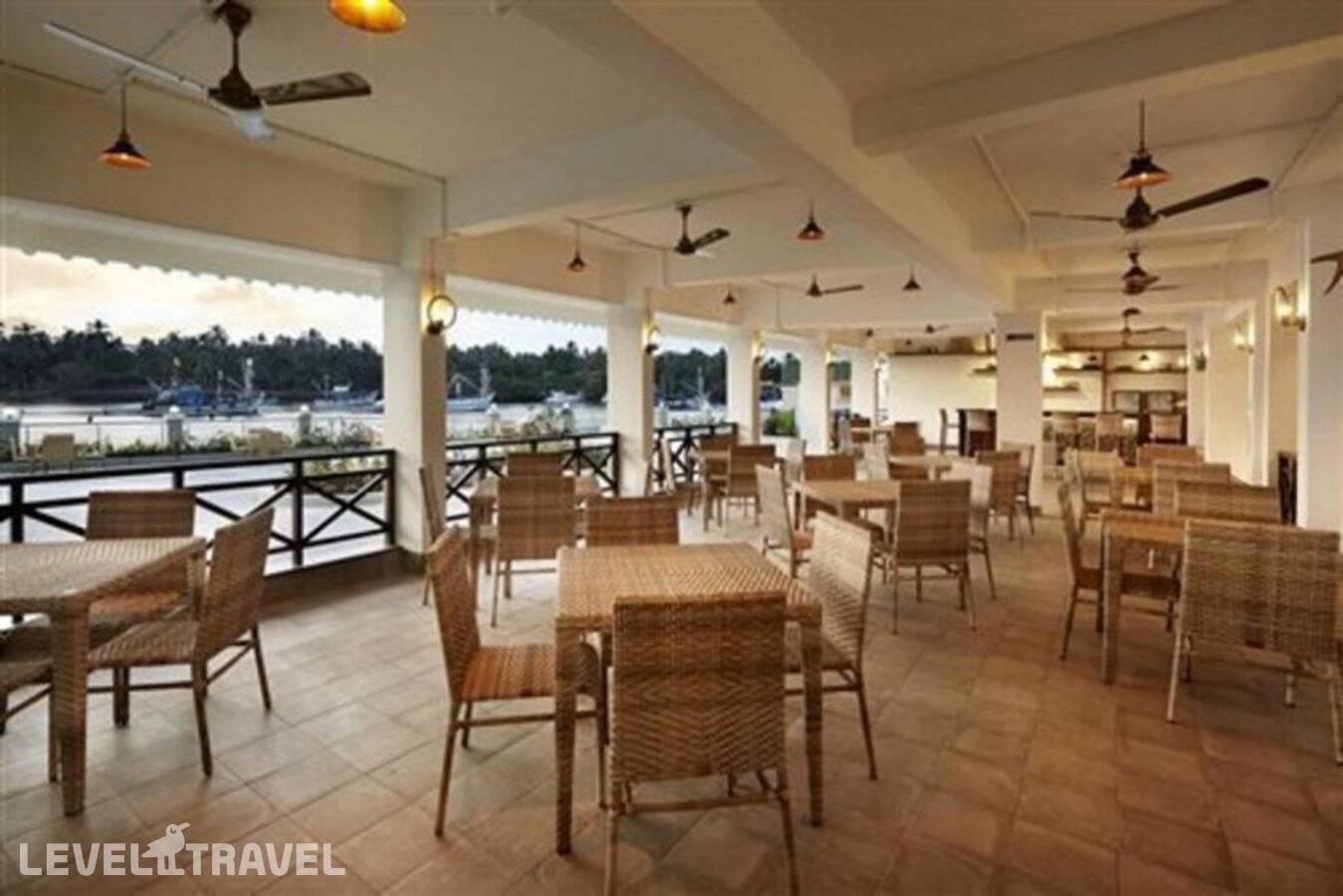 фотографии отеля Indy Waterfront Resort в Индия(Южный Гоа) - фото №10