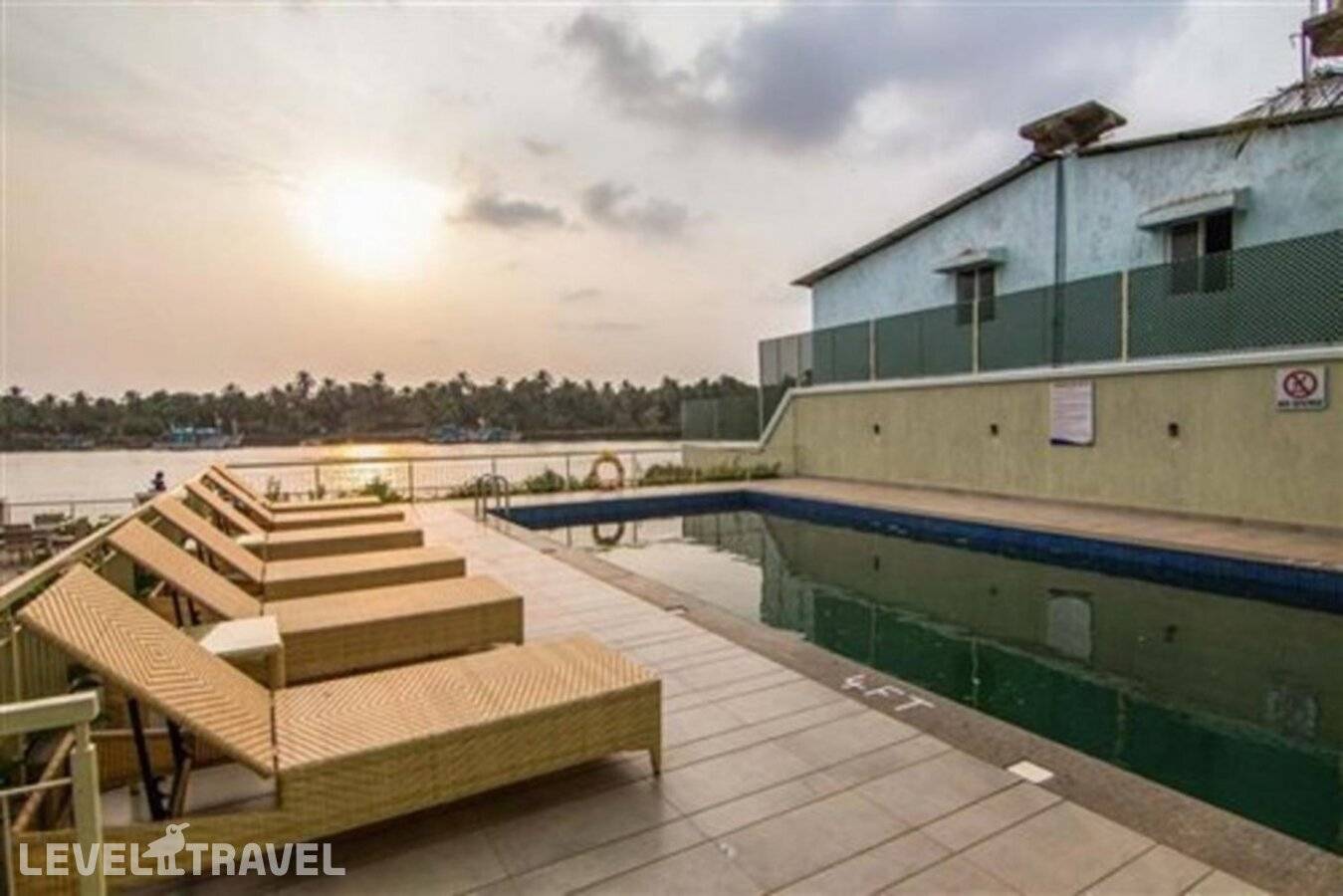 фотографии отеля Indy Waterfront Resort в Индия(Южный Гоа) - фото №16