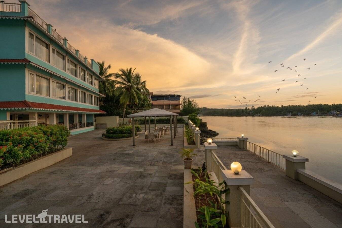 фотографии отеля Indy Waterfront Resort в Индия(Южный Гоа) - фото №2