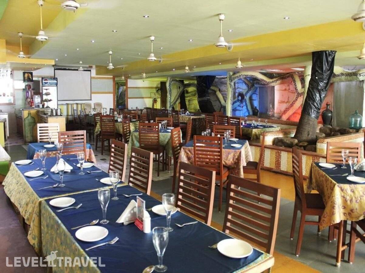 фотографии отеля Oyo 2195 Hotel Maharaja в Индия(Южный Гоа) - фото №30