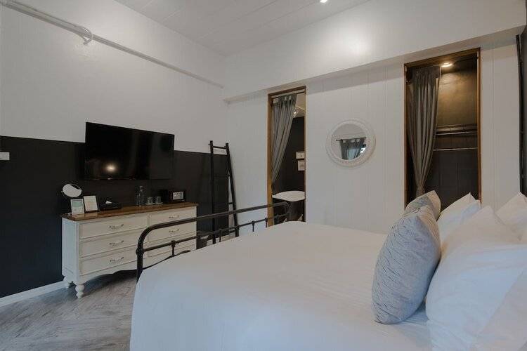 Blu Monkey Boutique Phuket Town