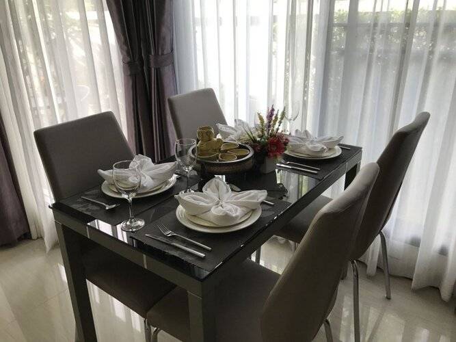 Aonang Oscar Pool Villas
