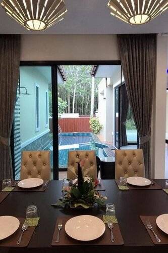 Aonang Oscar Pool Villas