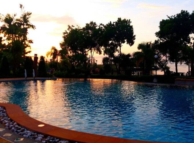 Diamond Beach Resort
