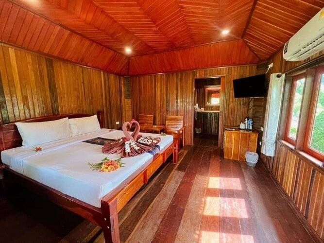 Diamond Beach Resort