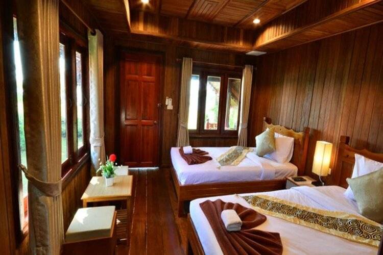Diamond Beach Resort