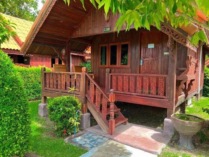 Diamond Beach Resort