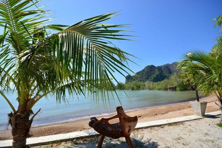 Diamond Beach Resort