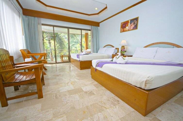 Diamond Cave Resort