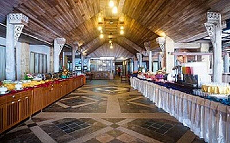 Sand Sea Resort