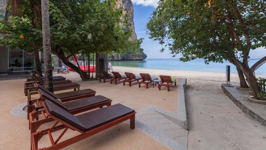 Sand Sea Resort