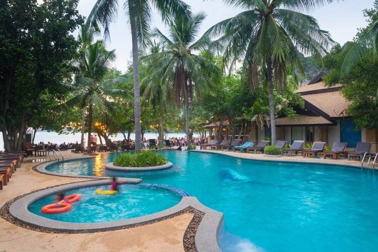 Sand Sea Resort