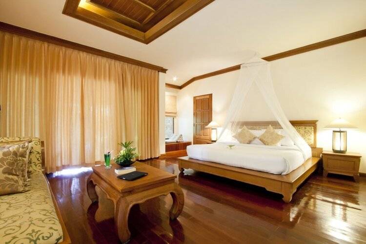 Sand Sea Resort