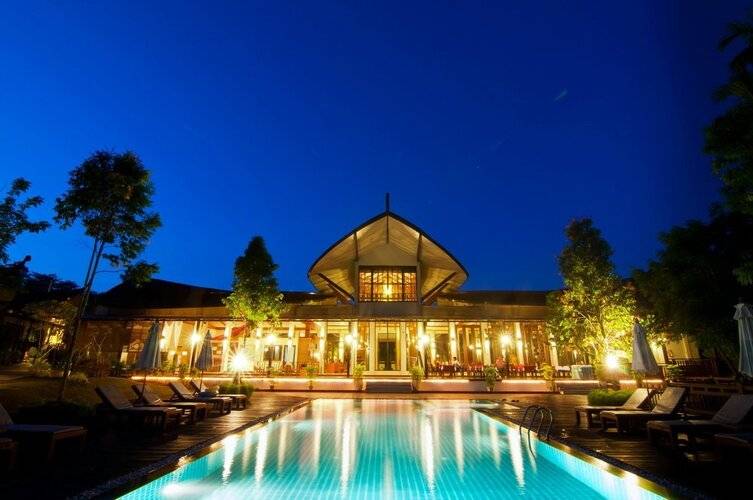 Курортный Отель Aonang Phu Petra Resort