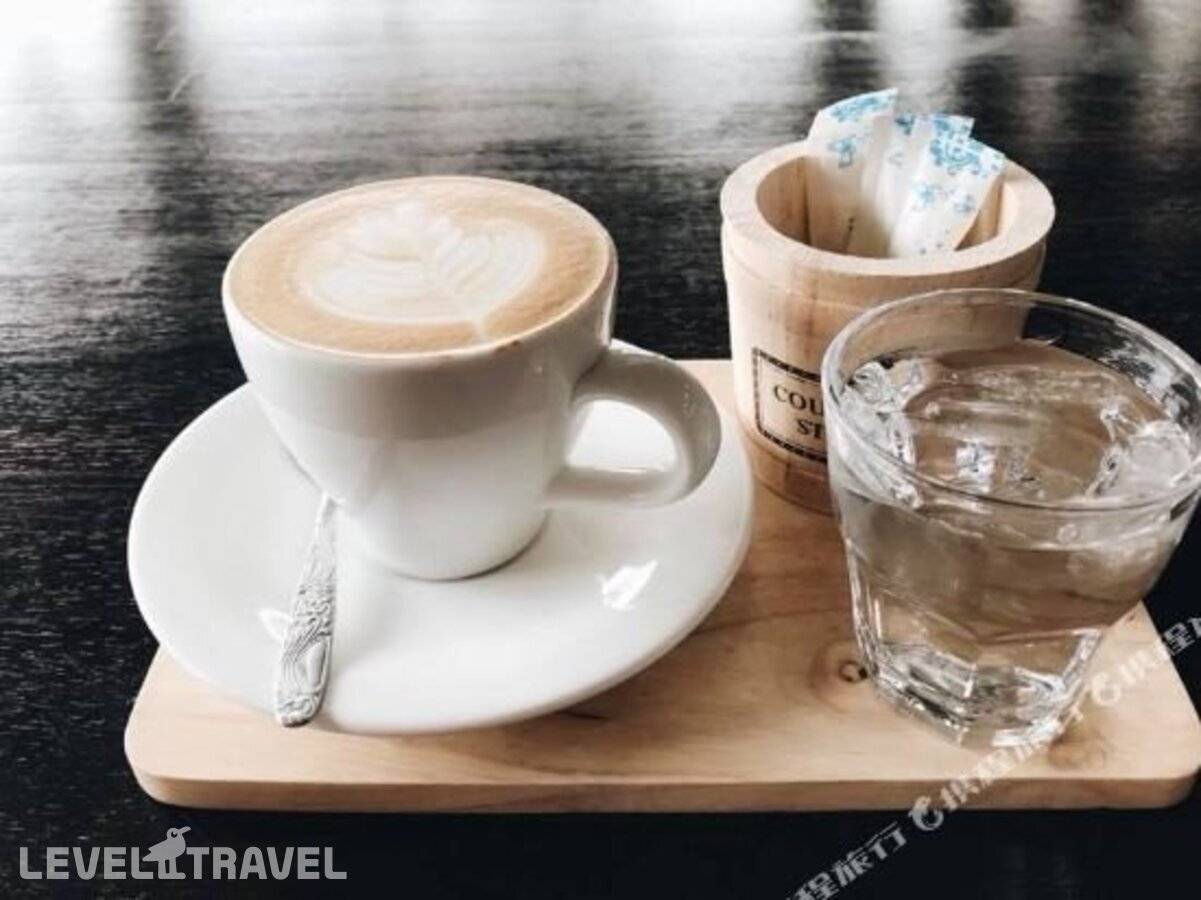 Изображение отеля 9
