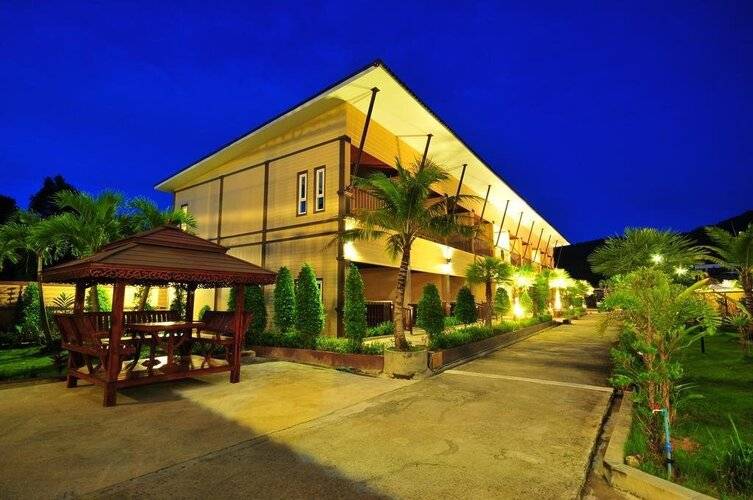 Maleedee Bay Resort