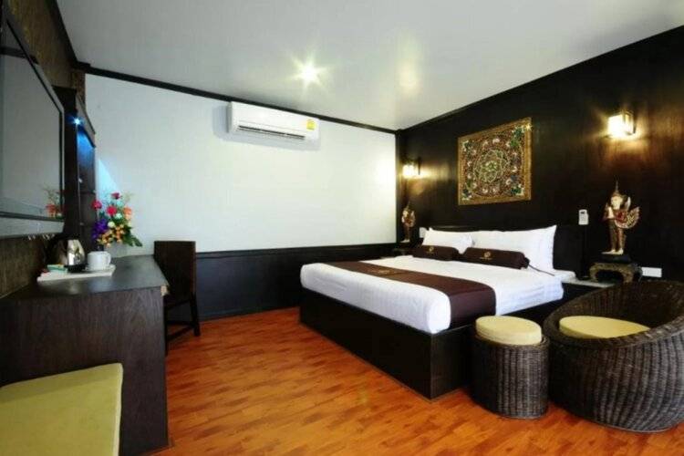Maleedee Bay Resort