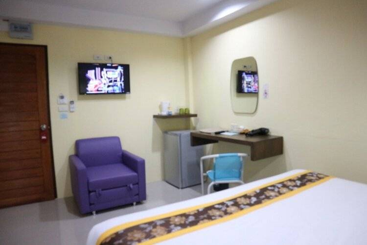 Anyavee Nam Mao Beach Resort