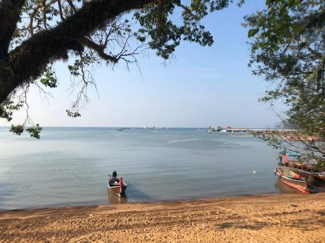 Anyavee Nam Mao Beach Resort