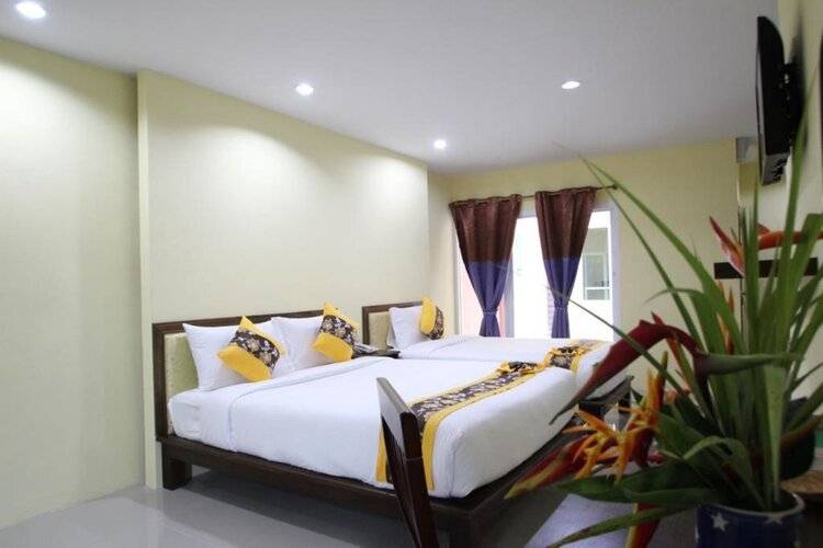 Anyavee Nam Mao Beach Resort
