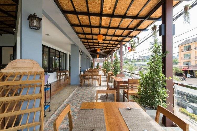 Phranang Place Hotel