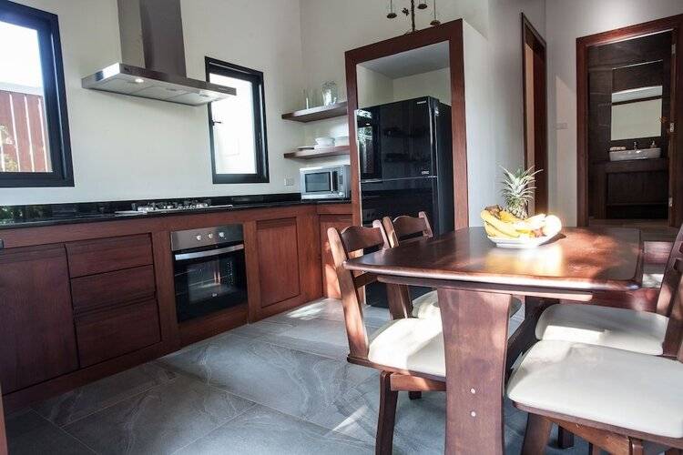 Baan Pinya Executive Bungalow
