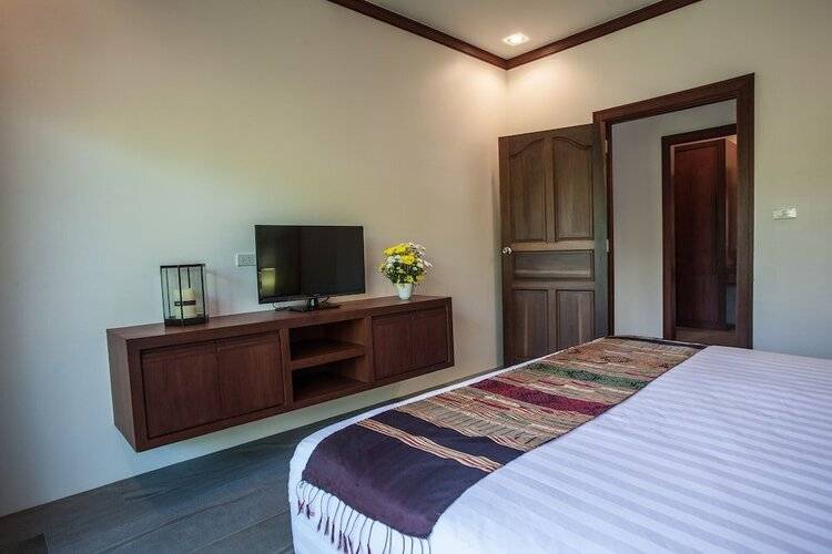 Baan Pinya Executive Bungalow