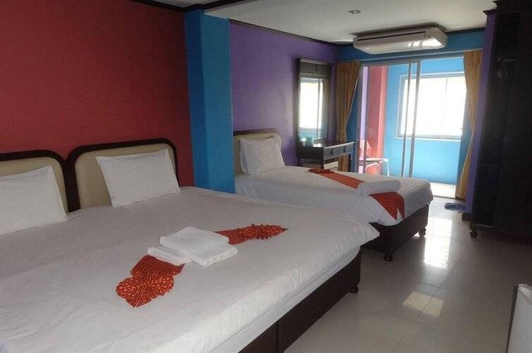 The Moon Night Ao Nang Hotel