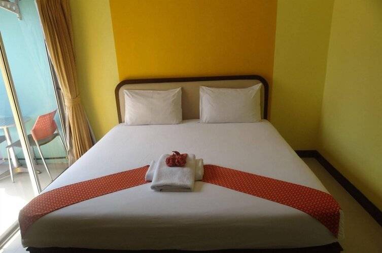 The Moon Night Ao Nang Hotel