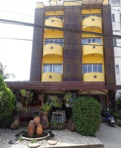The Moon Night Ao Nang Hotel