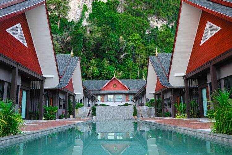 The Scene Cliff View Villas