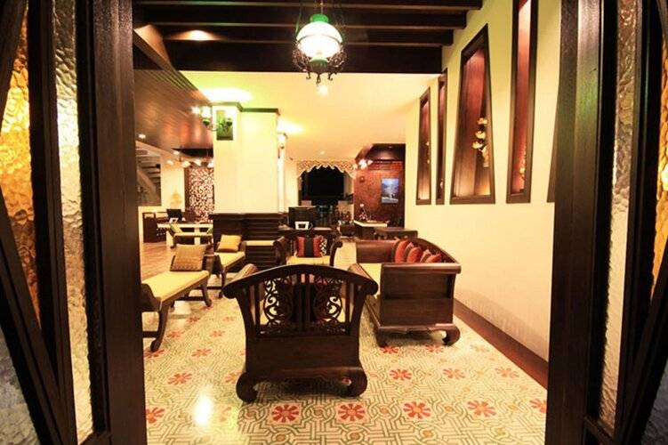 Dee Andaman Hotel