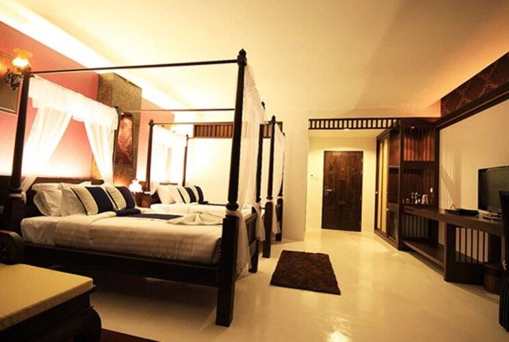 Dee Andaman Hotel