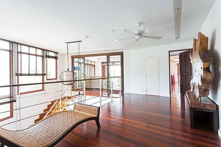 Amatapura Beachfront Villa 12