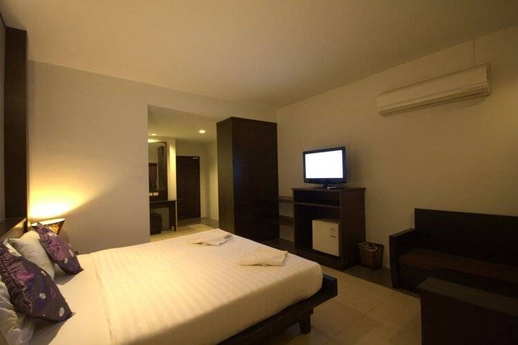 Baan Bandalay Hotel