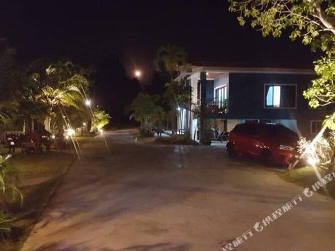 Baannai Lakeview Resort