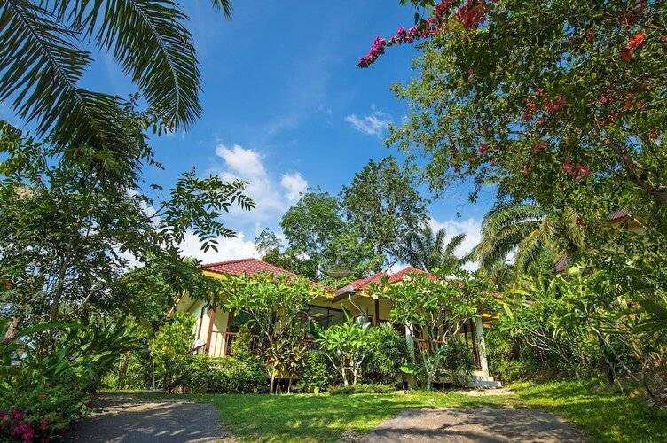 Krabi Green Hill Pool Villas