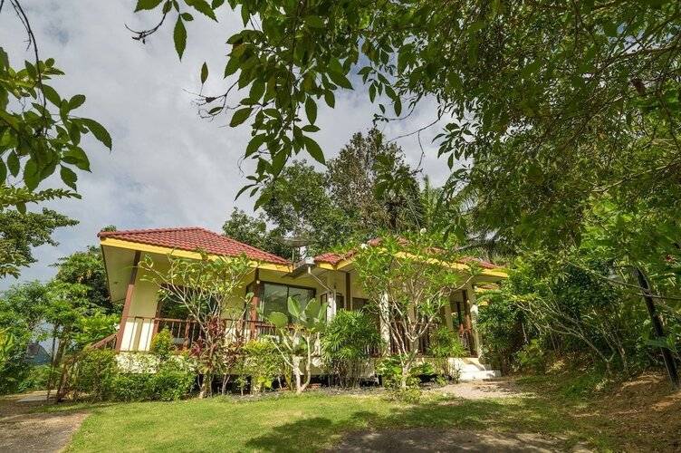 Krabi Green Hill Pool Villas