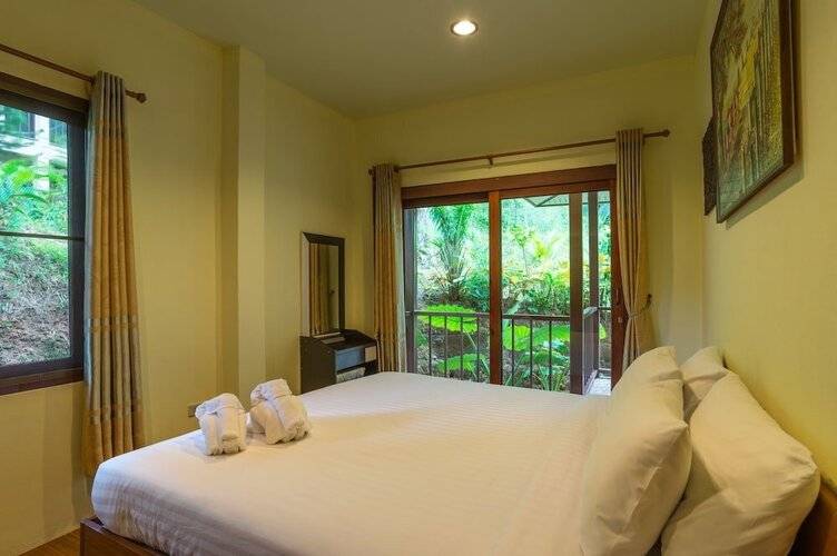 Krabi Green Hill Pool Villas