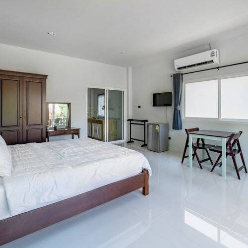 Lay Back Villa