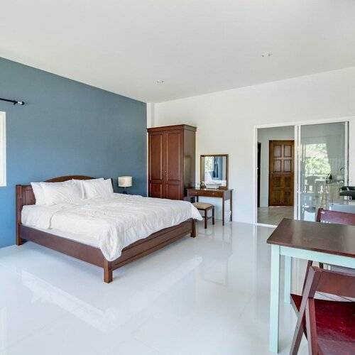 Lay Back Villa