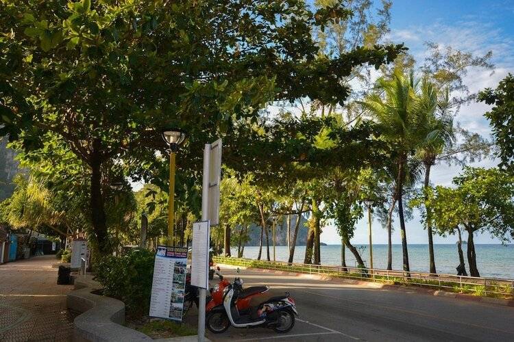 Irest Ao Nang Seafront