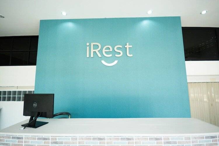 Irest Ao Nang Seafront