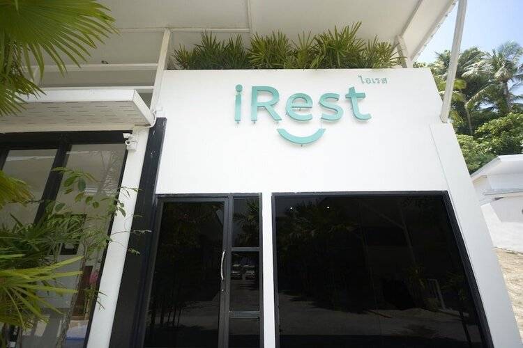 Irest Ao Nang Seafront