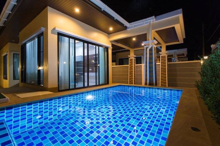 Pb Pool Villa