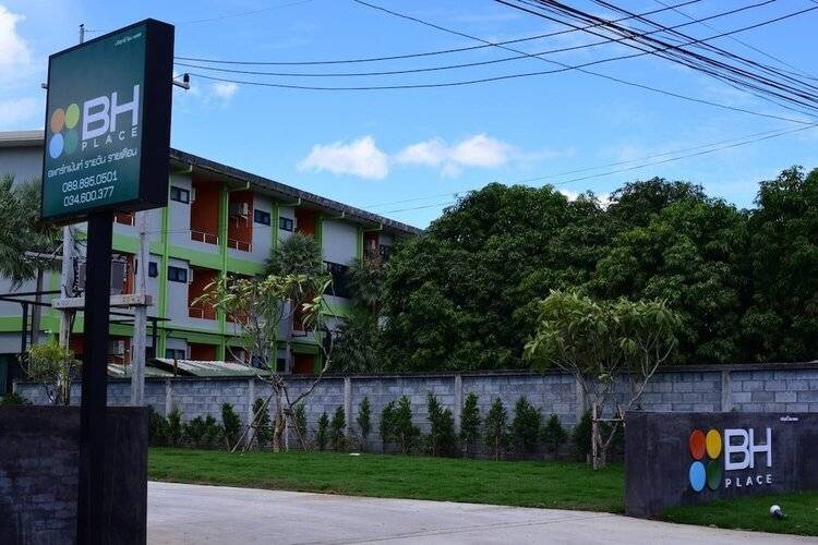 Bh Place Apartment