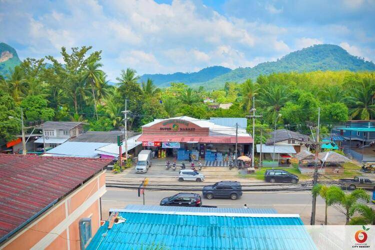 The Orange City Resort