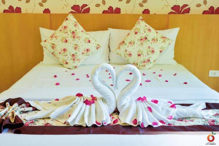 The Orange City Resort
