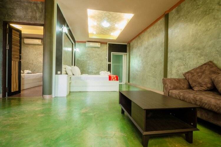 Riverpool Resort